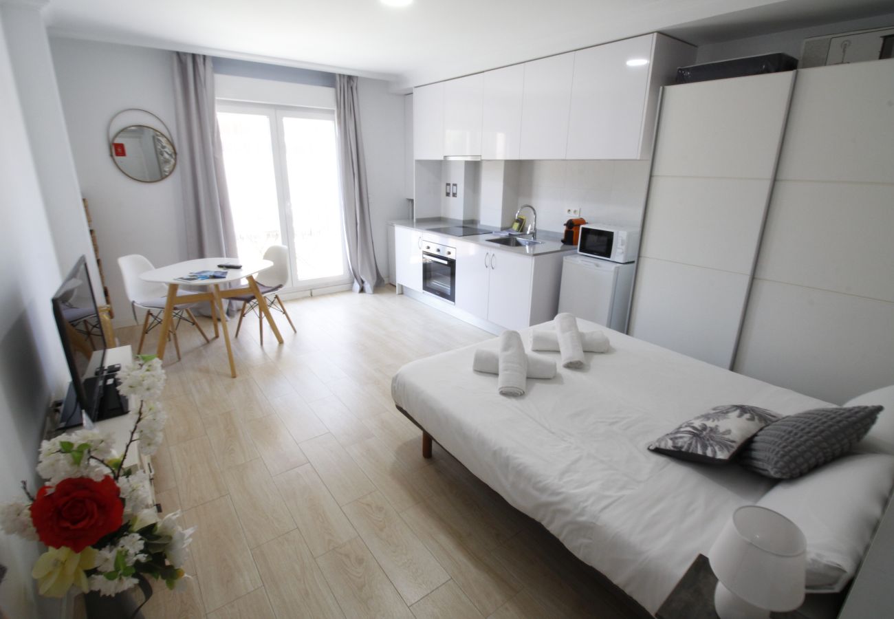 Studio in El Campello - APARTAMENTO SOL Y LUZ 2 Studio in El Campello - APARTAMENTO SOL Y LUZ 2