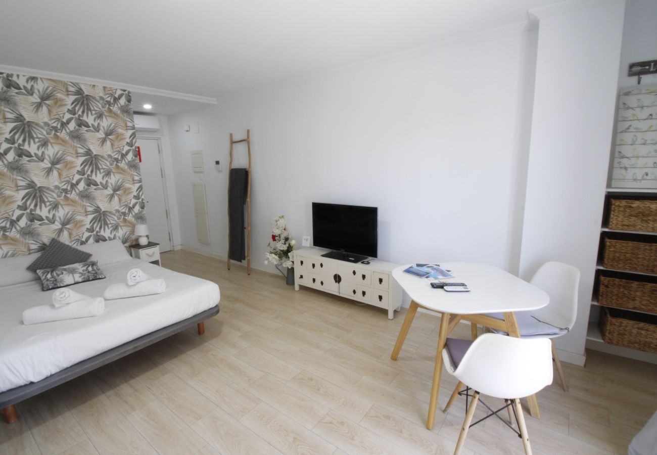 Studio in El Campello - APARTAMENTO SOL Y LUZ 2 Studio in El Campello - APARTAMENTO SOL Y LUZ 2