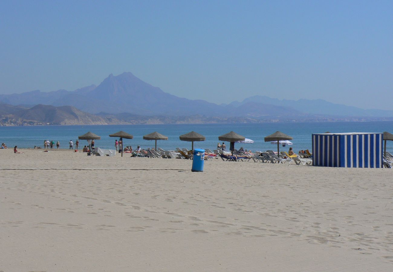 Bungalow in San Juan de Alicante - BUNGALOW NEAR SAN JUAN BEACH Bungalow in San Juan de Alicante - BUNGALOW NEAR SAN JUAN BEACH