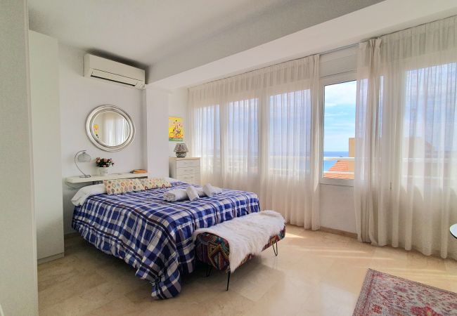 Studio in Alicante / Alacant - LOFT POSTIGUET BEACH Studio in Alicante / Alacant - LOFT POSTIGUET BEACH