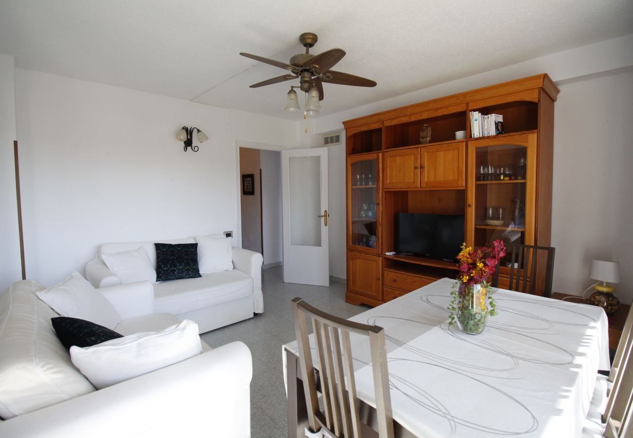 Apartment in San Juan de Alicante - APARTAMENTO LAS OLAS PLAYA MUCHAVISTA