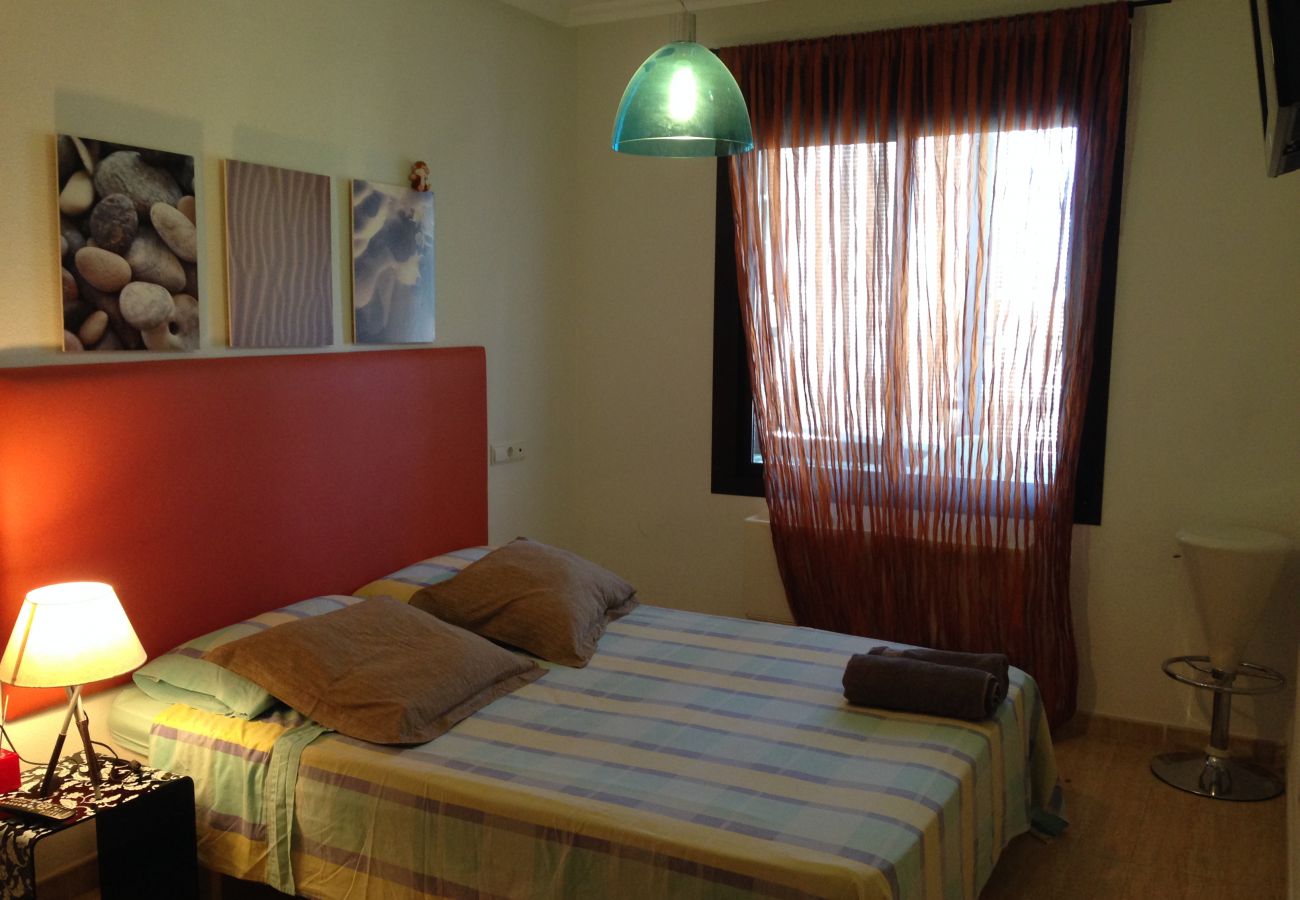 Flat in San Juan de Alicante - PISO LUMINOSO Y CENTRICO EN VENTA